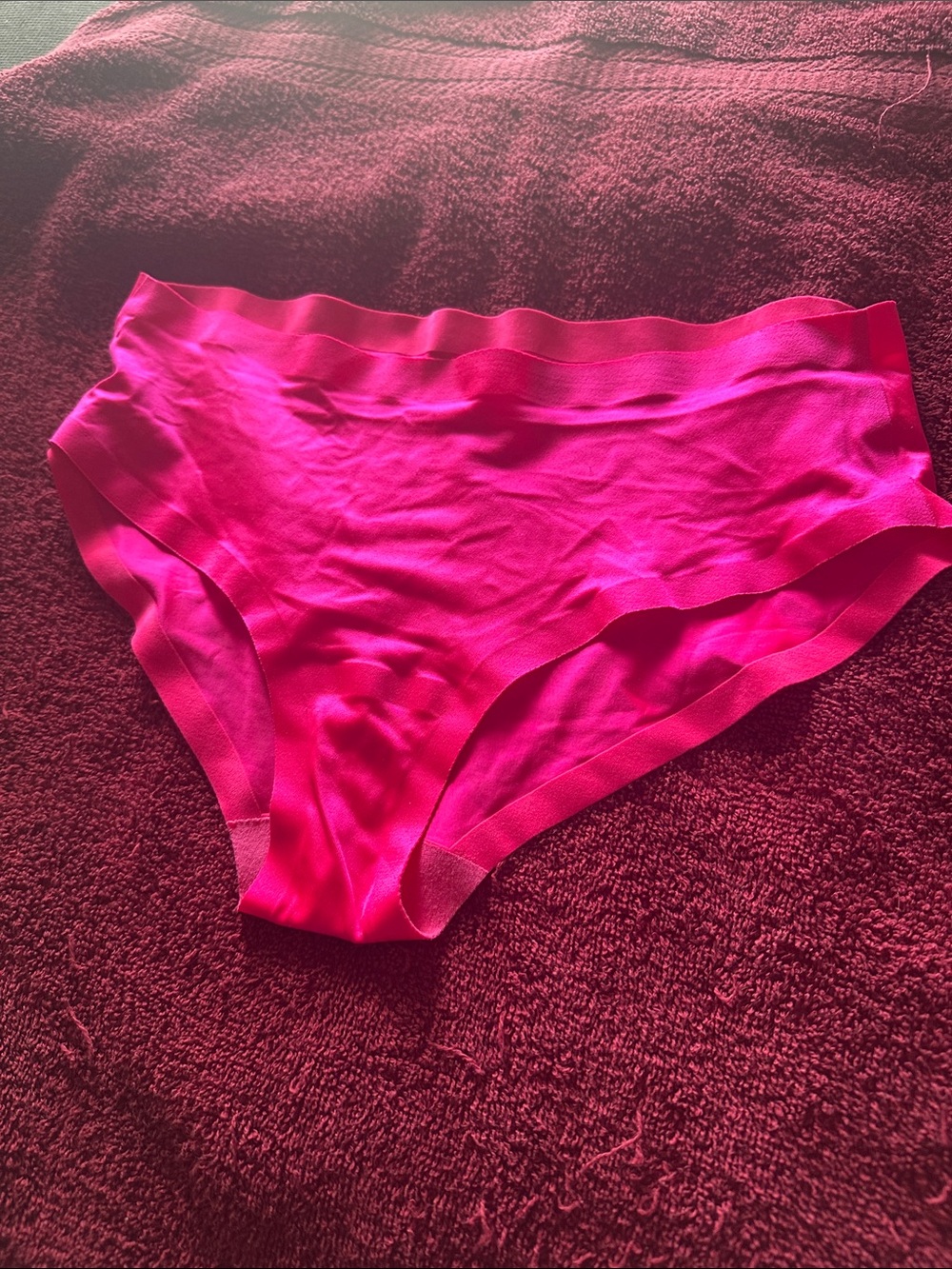 NWOT Victoria's Secret Hot Pink Seamless Bikini Panty